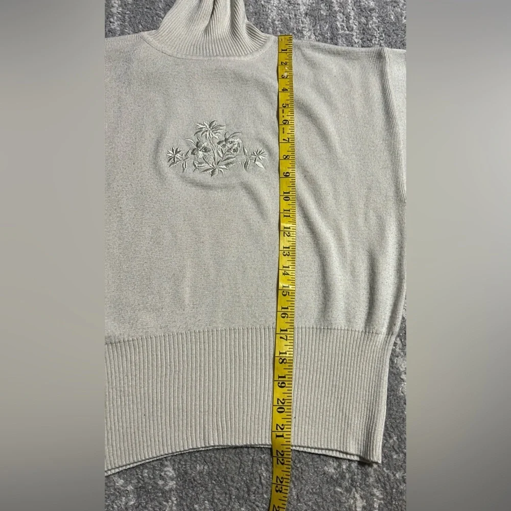 Vintage Meister Wool Blend Turtleneck Sweater Sz S Embroidered Cottagecore